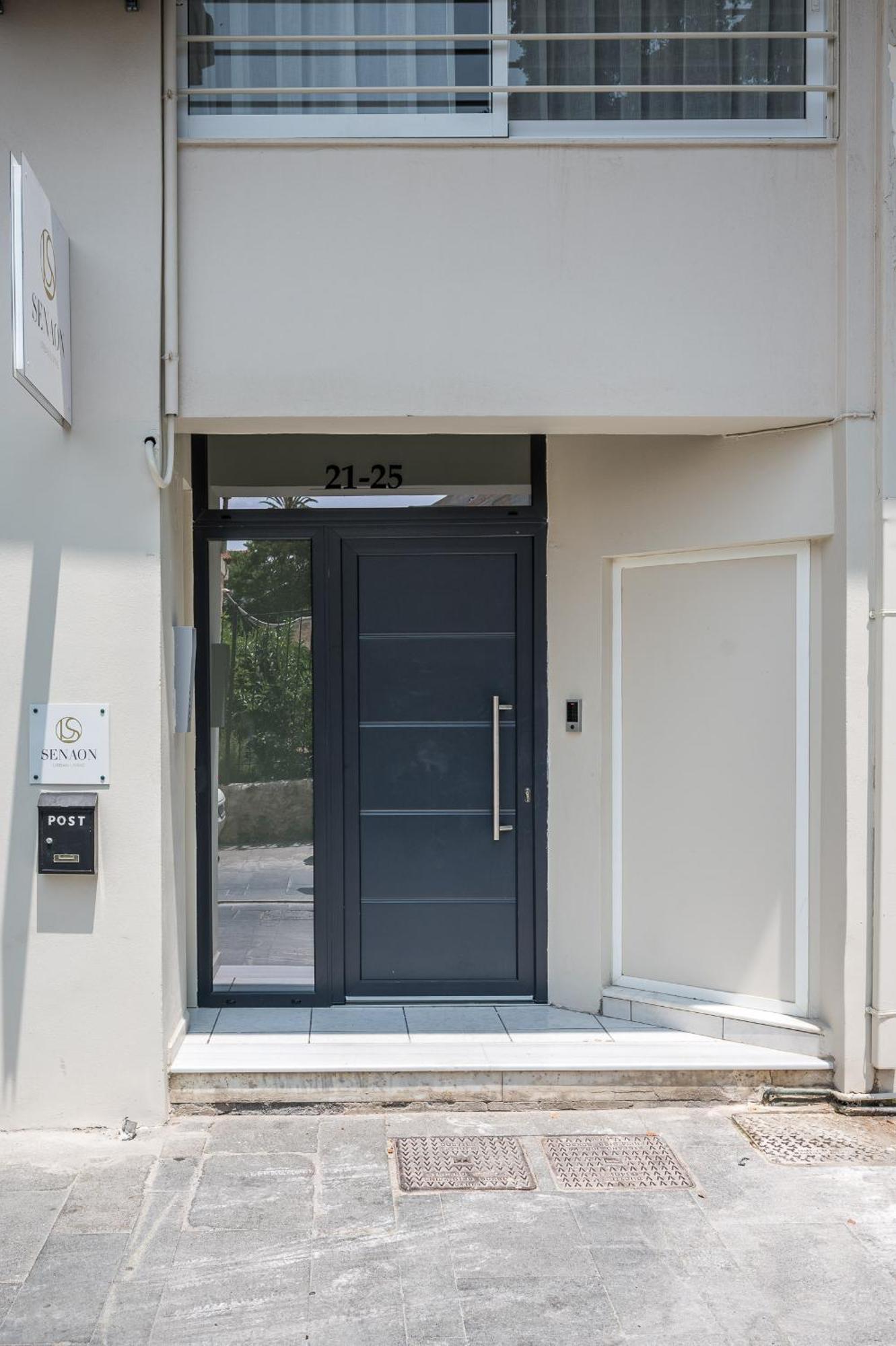 Senaon Urban Living Agape Apartment Heraklion Exterior foto
